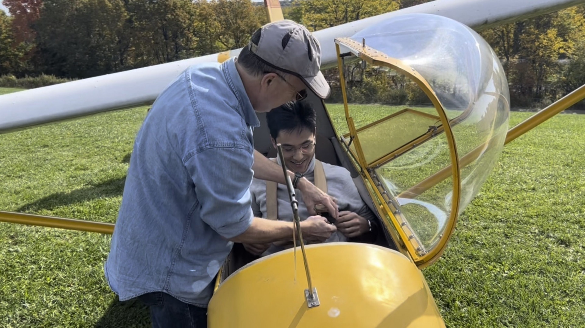 Glider activity and surrounding airfield environment