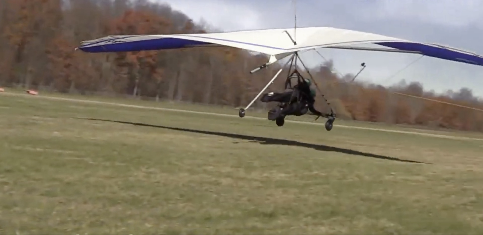 Hang gliding activity shown from a different angle