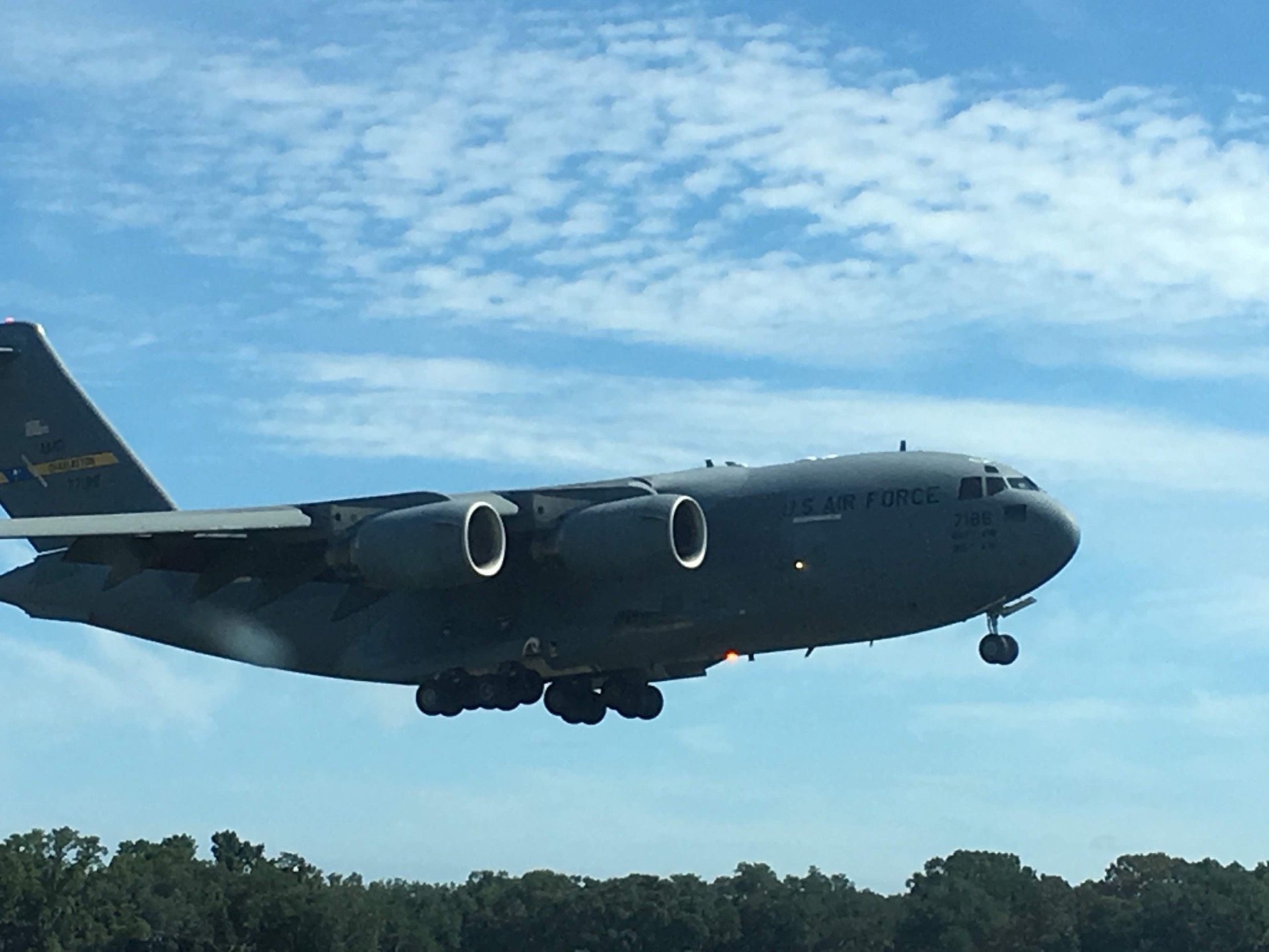 Military transport aircraft seen at an aviation event / 航空活动中看到的运输机