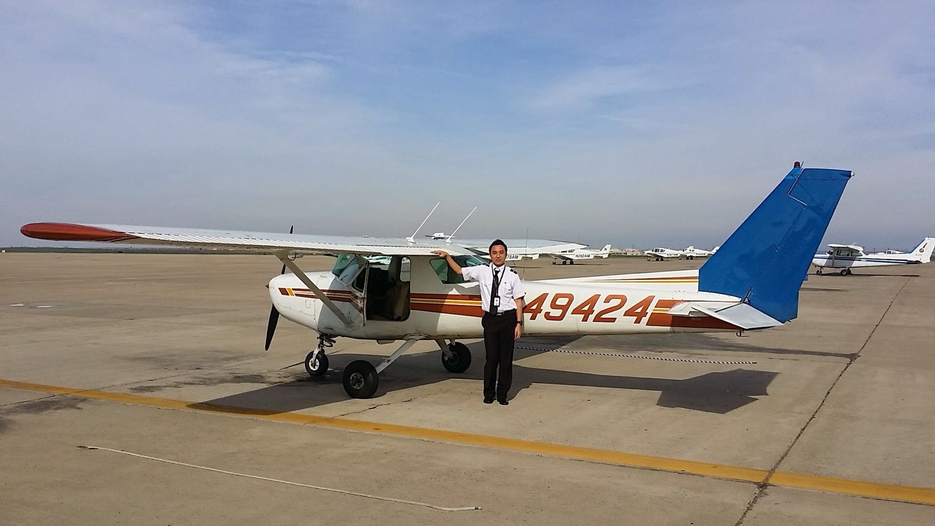 Student pilot gaining flight experience with the club