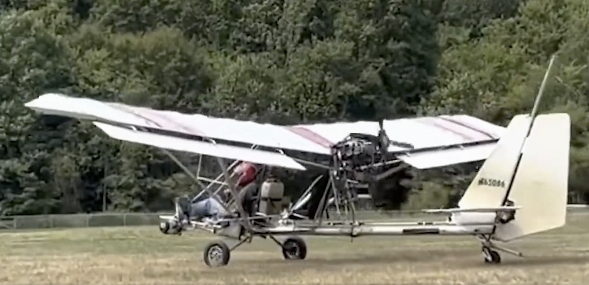 Tow plane preparing for a flight operation / 拖曳飞机准备执行飞行任务